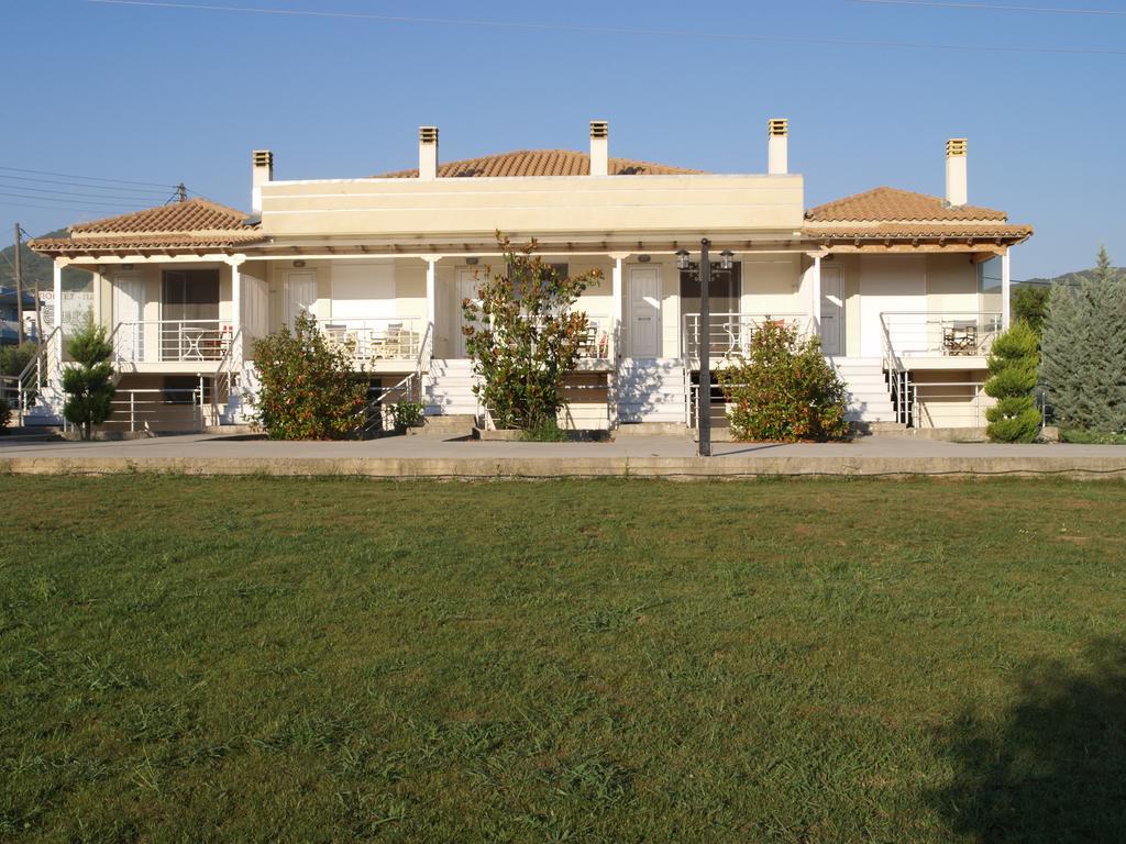 Appartement Salesi à Mégalopolis Extérieur photo