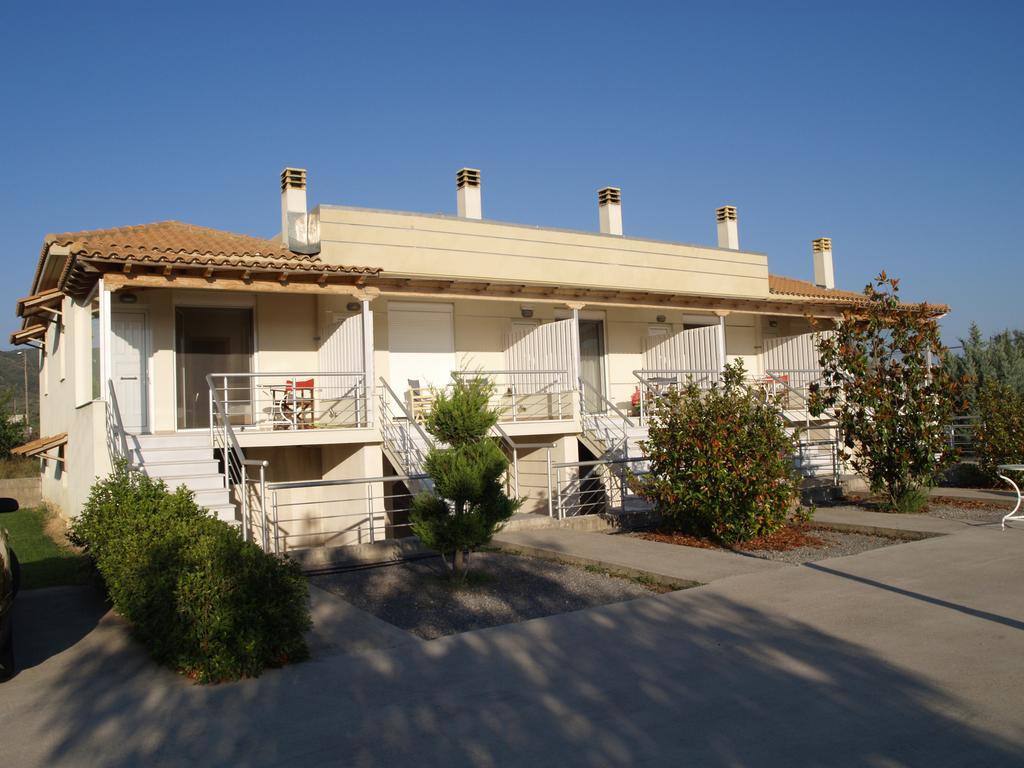 Appartement Salesi à Mégalopolis Extérieur photo